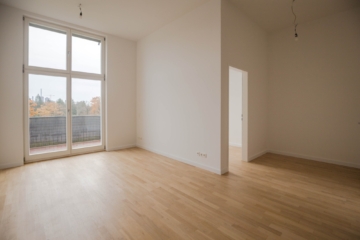 Gemütliche 2 Zimmerwohnung mit großem Balkon, 14167 Berlin, Etagenwohnung