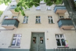 Unweit vom Volkspark Friedrichshain - Bezugsfreie 2 Zimmerwohnung - Hausansicht